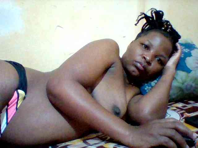 Cute-tashb webcam
