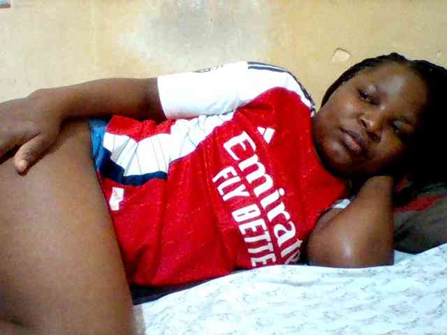 Cute-tashb webcam