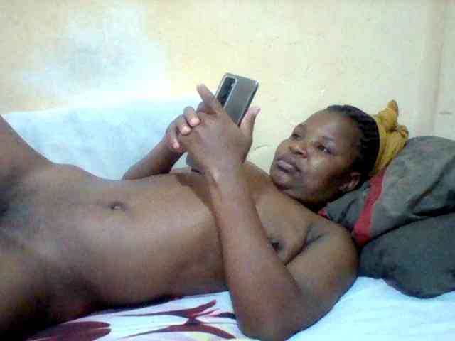 Cute-tashb webcam