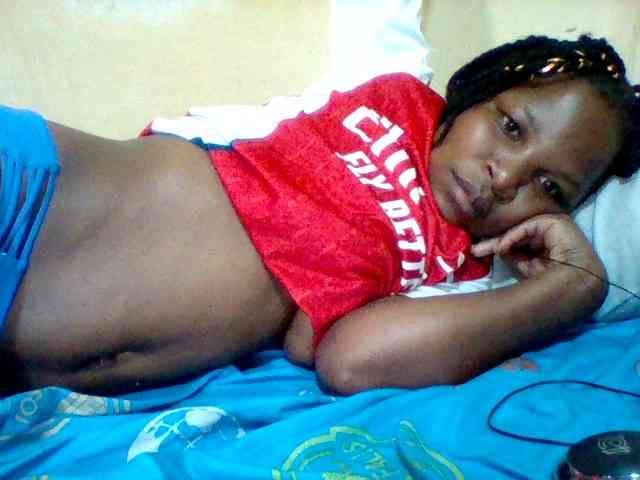 Cute-tashb webcam