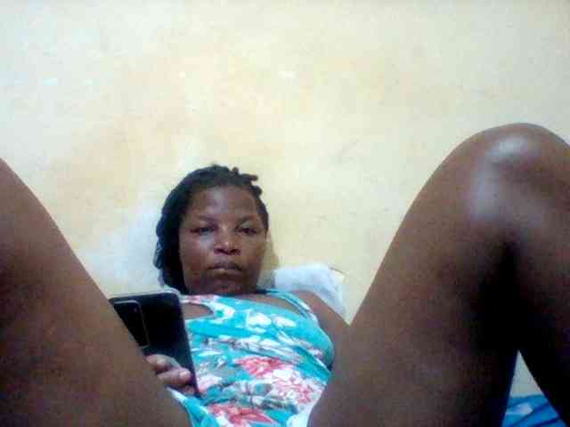 Cute-tashb webcam