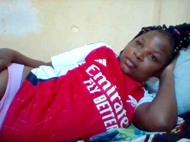 Cute-tashb webcam