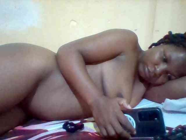 Cute-tashb webcam