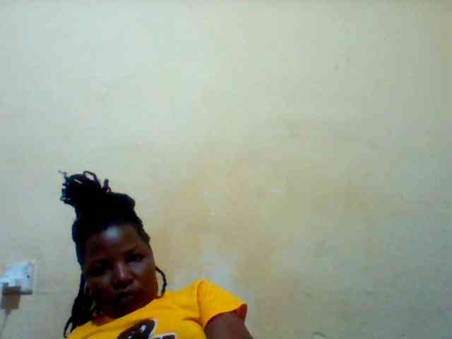 Cute-tashb webcam