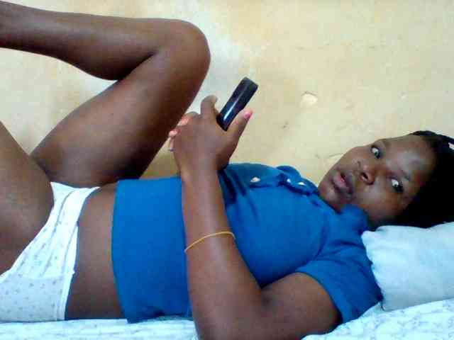 Cute-tashb webcam