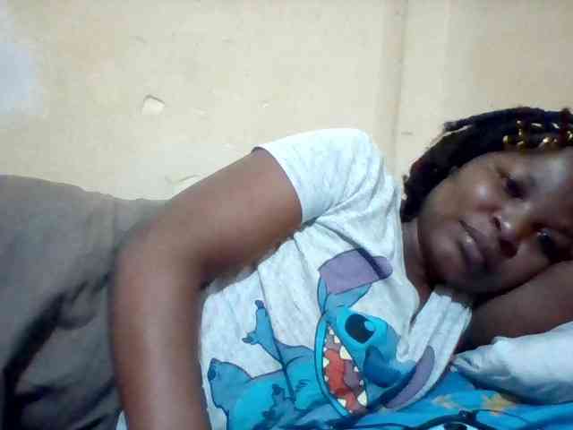 Cute-tashb webcam