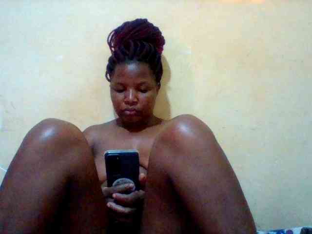 Cute-tashb webcam
