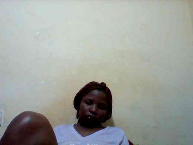 Cute-tashb webcam