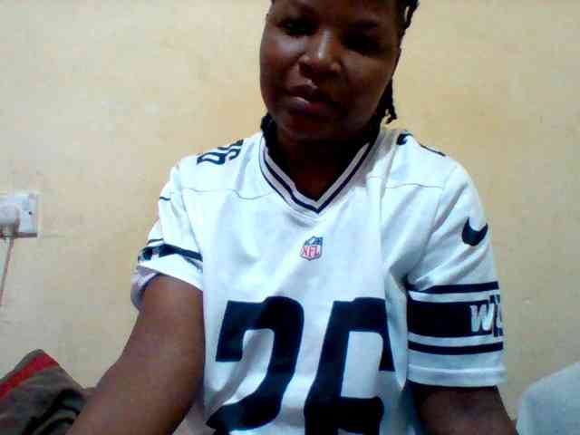 Cute-tashb webcam