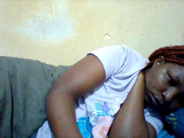 Cute-tashb webcam