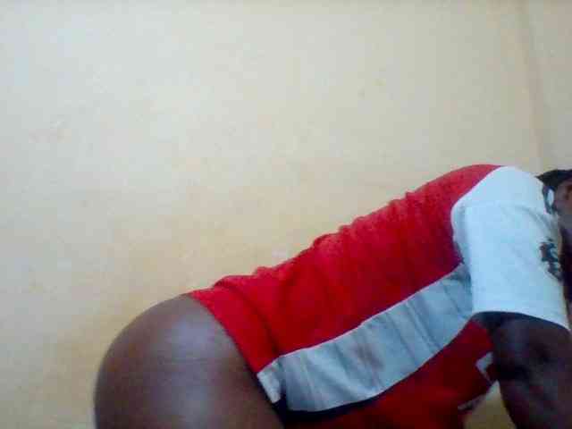Cute-tashb webcam