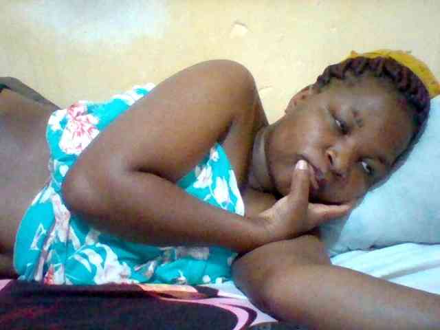 Cute-tashb webcam