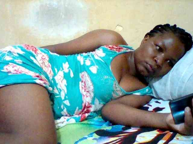 Cute-tashb webcam