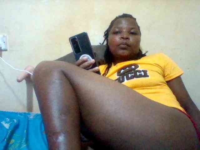 Cute-tashb webcam