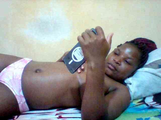 Cute-tashb webcam