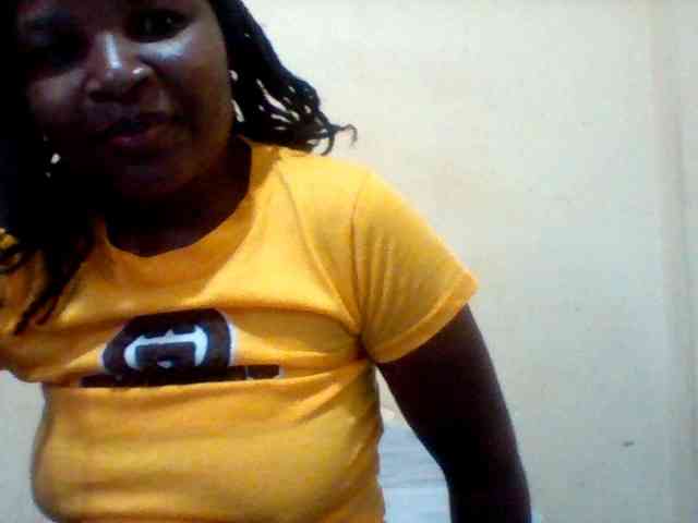 Cute-tashb webcam