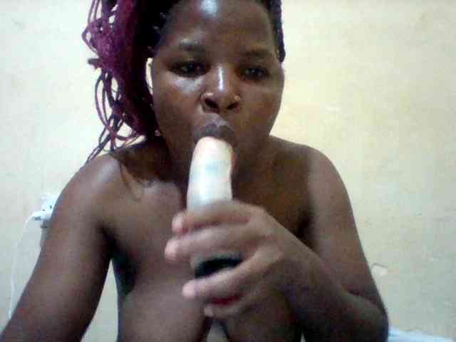 Cute-tashb webcam