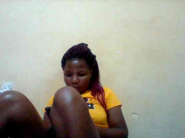 Cute-tashb webcam