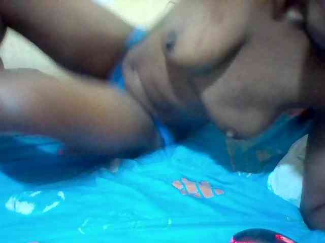 Cute-tashb webcam