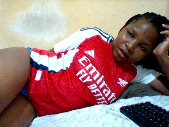 Cute-tashb webcam