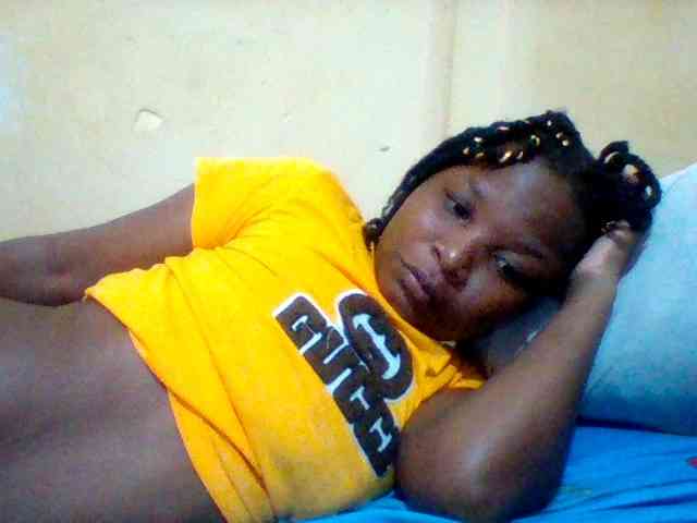 Cute-tashb webcam