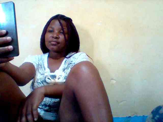 Cute-tashb webcam