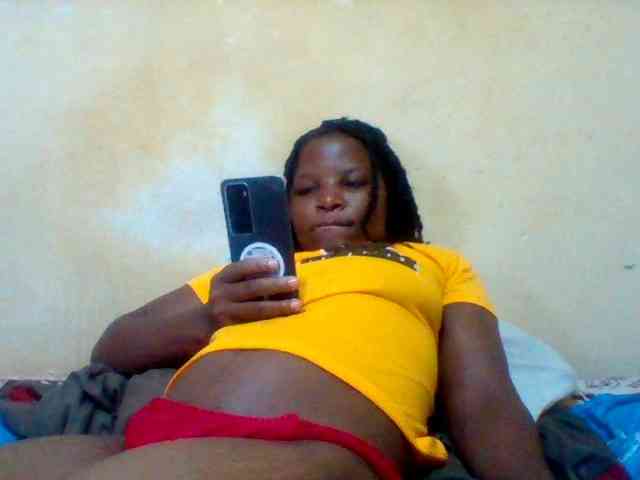 Cute-tashb webcam