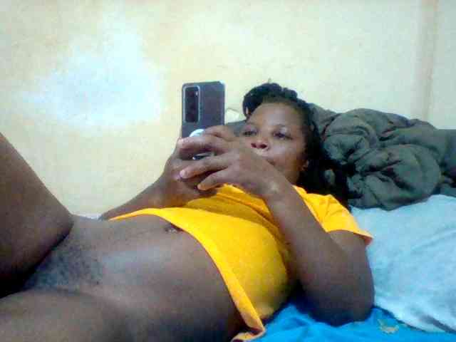 Cute-tashb webcam