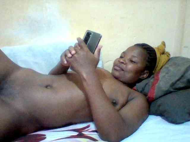 Cute-tashb webcam