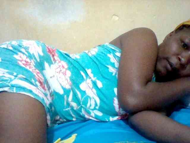 Cute-tashb webcam
