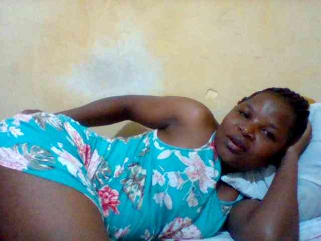 Cute-tashb webcam