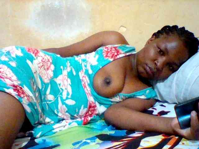 Cute-tashb webcam
