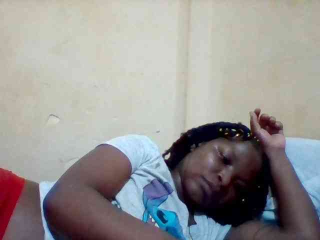 Cute-tashb webcam