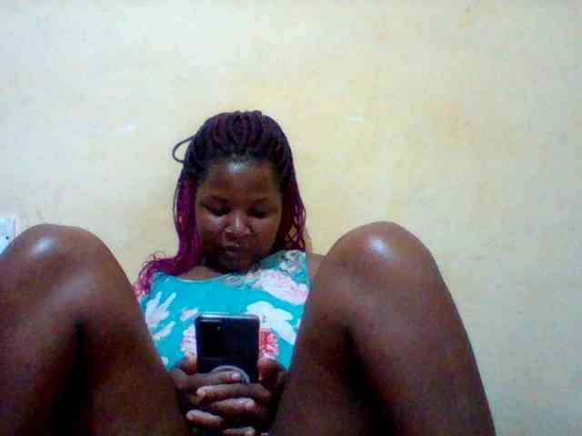 Cute-tashb webcam