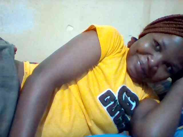 Cute-tashb webcam