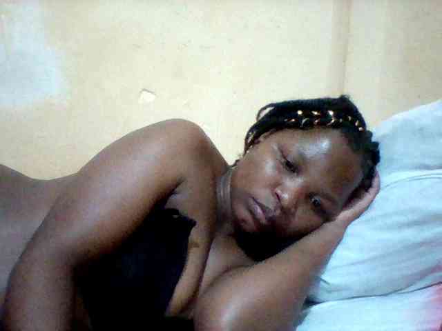 Cute-tashb webcam