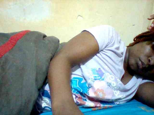 Cute-tashb webcam