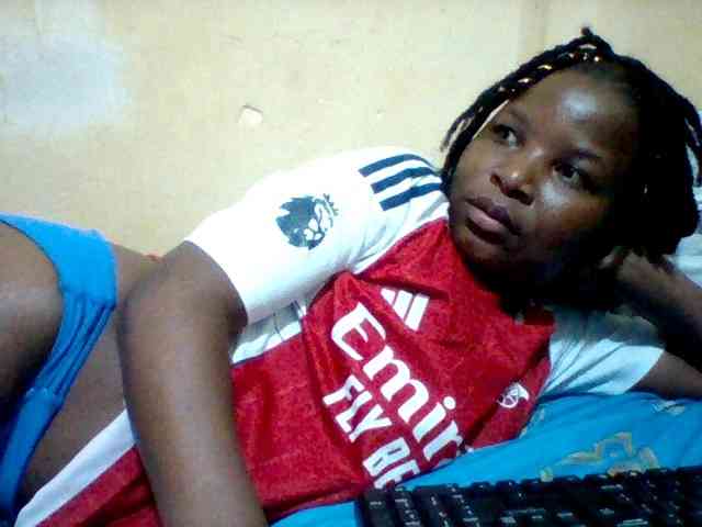 Cute-tashb webcam