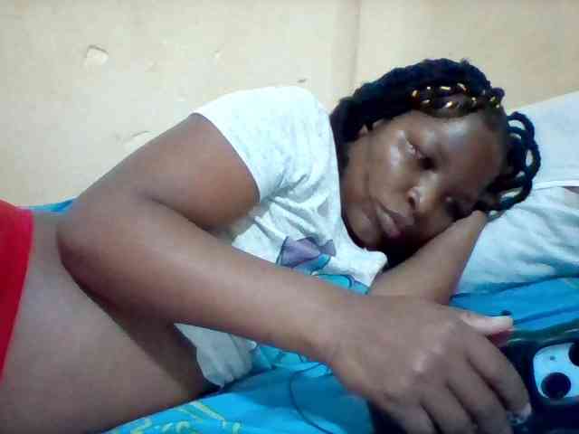 Cute-tashb webcam