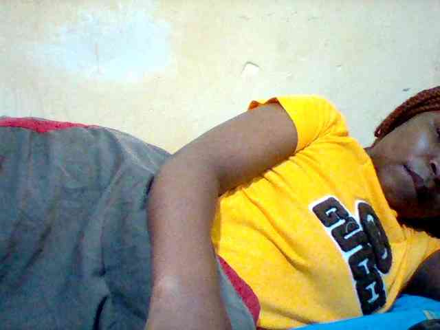 Cute-tashb webcam