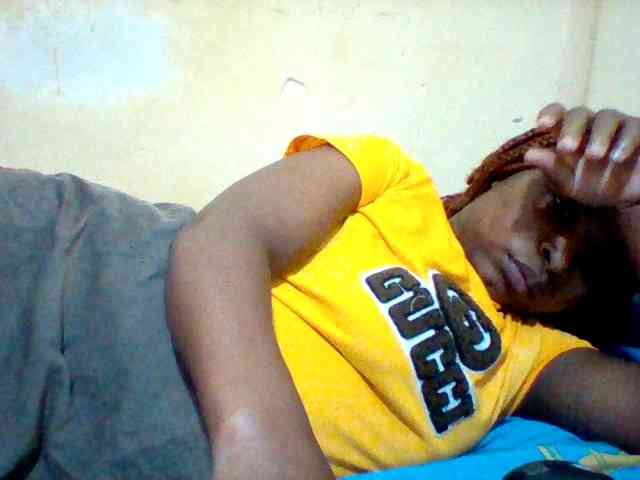 Cute-tashb webcam