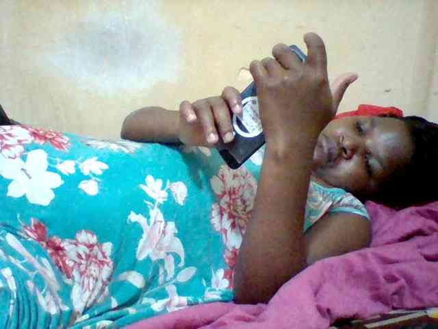 Cute-tashb webcam
