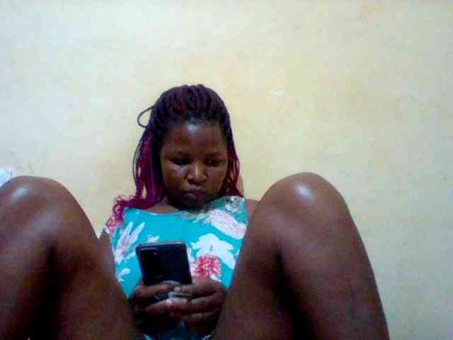 Cute-tashb webcam