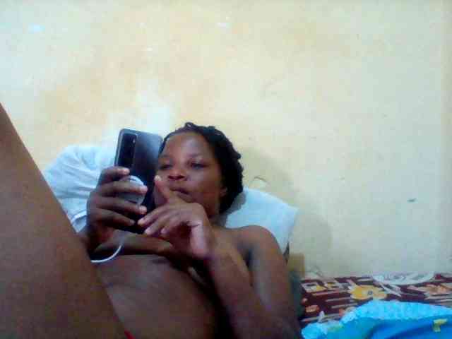 Cute-tashb webcam