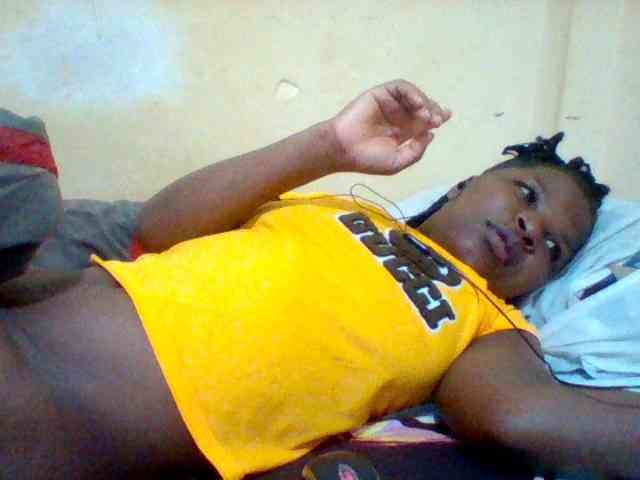 Cute-tashb webcam