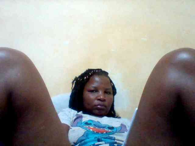 Cute-tashb webcam