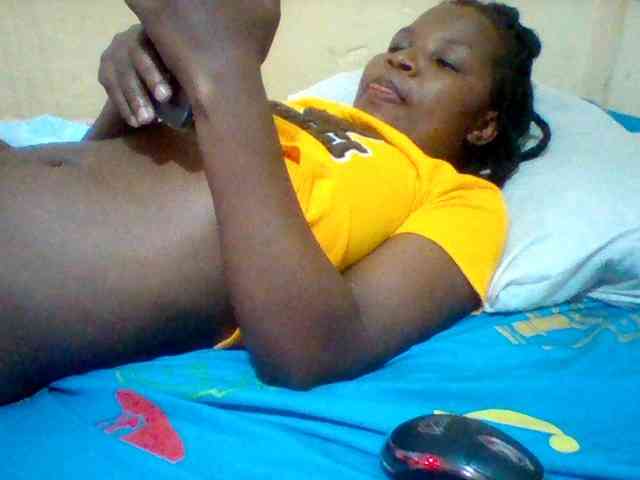 Cute-tashb webcam