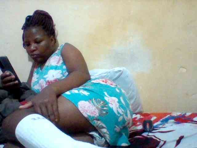 Cute-tashb webcam