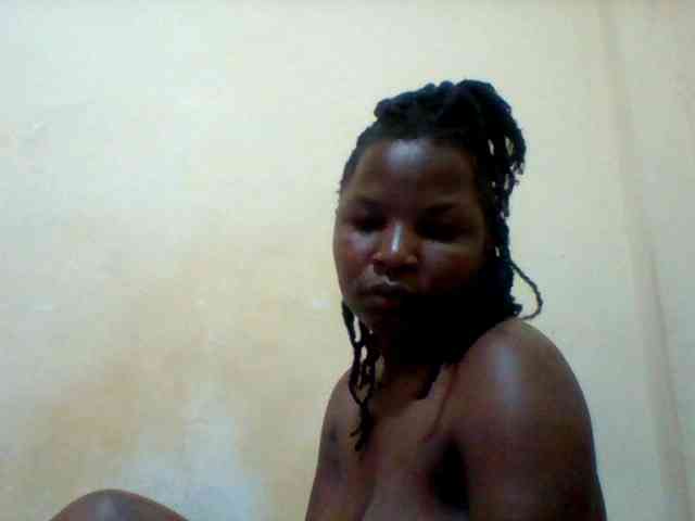 Cute-tashb webcam