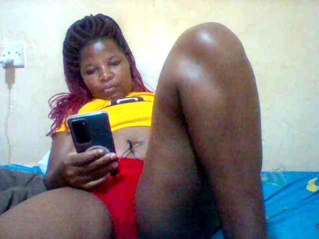 Cute-tashb webcam
